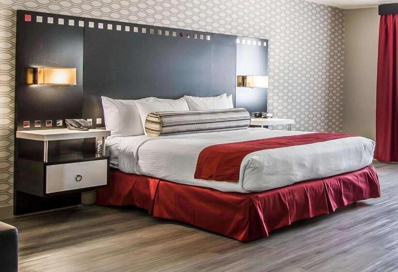 带大床的复式套间, Tilt Hotel Universal Hollywood, Ascend Hotel Collection