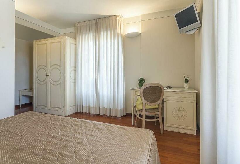 家庭间, Grand Hotel Bonanno