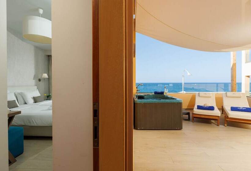 اتاق لوکس با چشم‌انداز دریا, Palmera Beach Hotel & Spa   Adults Only