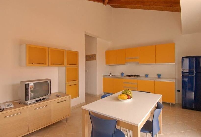 Apartamento 2 Dormitórios, Nautilus Apart