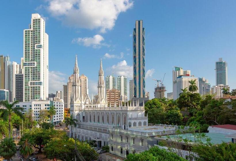 غرفة تنفيذية, Crowne Plaza Panama, An Ihg