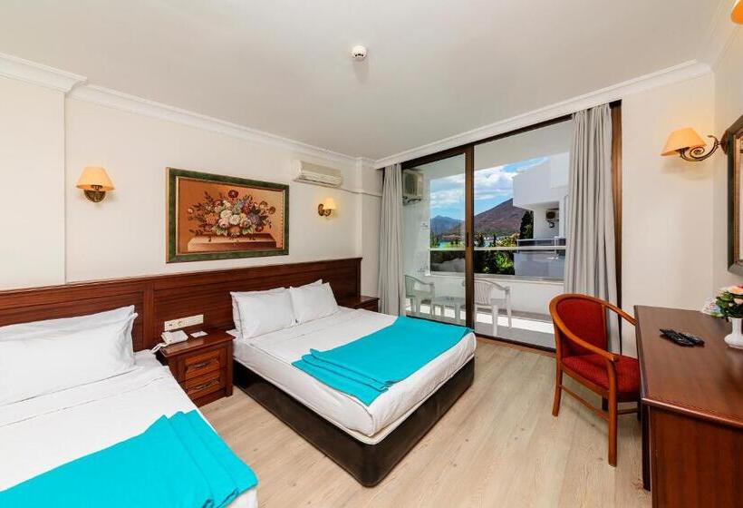Quarto Triplo Estandar, Kayamaris