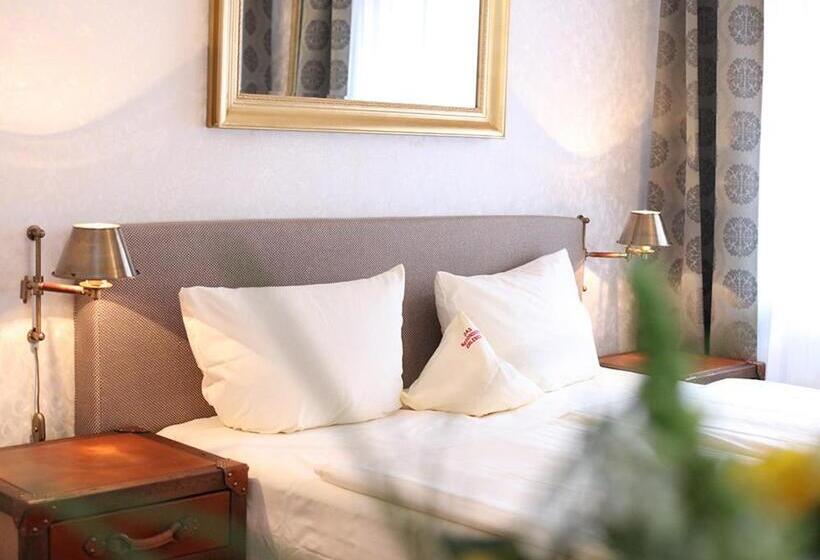 Номер Премиум, The Lakeside   Burghotel Zu Strausberg