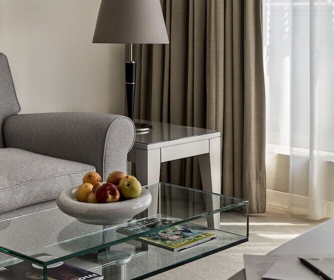 Suite, The Mandala