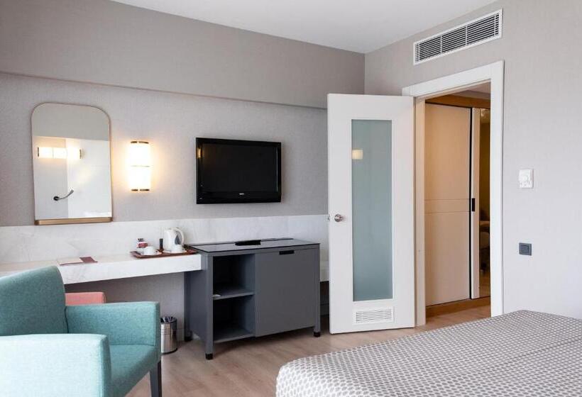 Семейный Номер Вид на Сад, Trendy Aspendos Beach