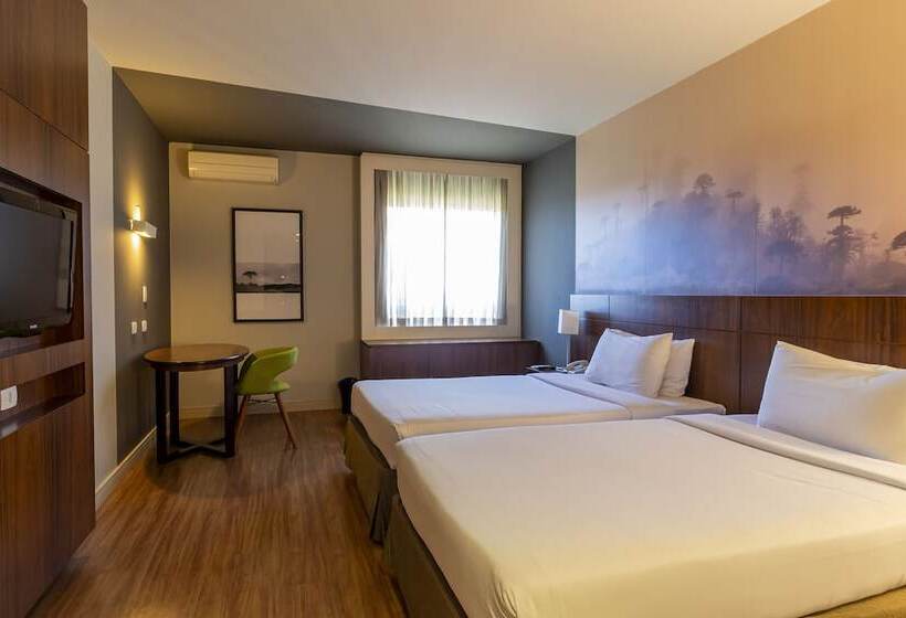 اتاق اجرایی, Cassino Tower Curitiba Aeroporto By Nacional Inn