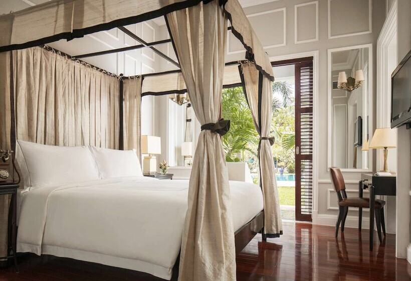 Люкс, Raffles Grand Hotel D Angkor