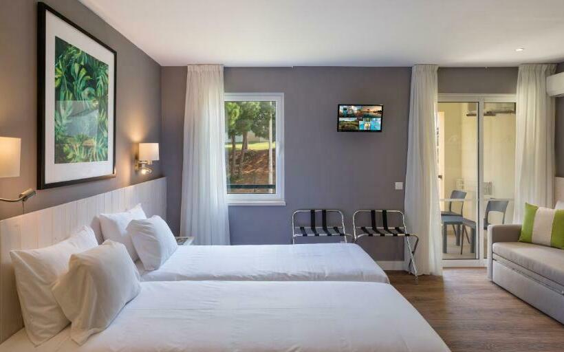 Семейный Номер Базовый, Ap Adriana Beach Resort