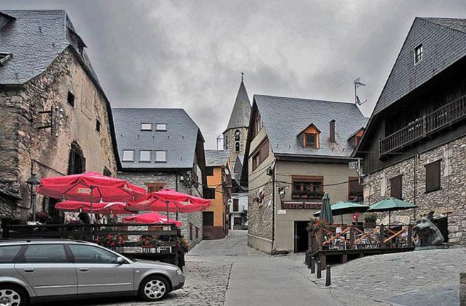 Номер Стандарт Трехместный, Garona