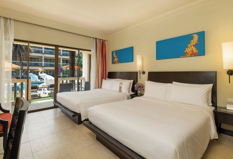 디럭스 룸, Centara Kata Resort Phuket
