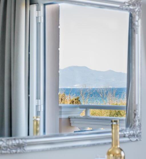 Quarto Deluxe Vista Mar, Erofili