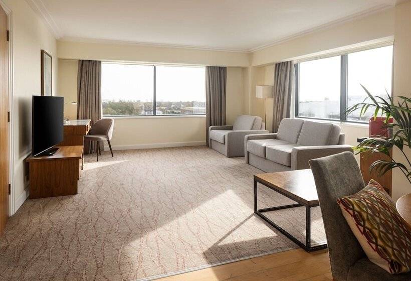 스위트, Hilton Dublin Airport