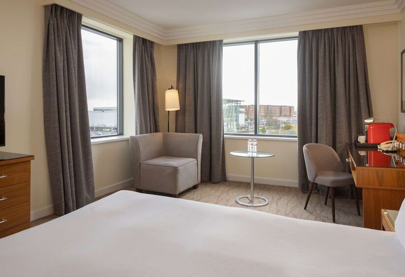 디럭스 룸, Hilton Dublin Airport