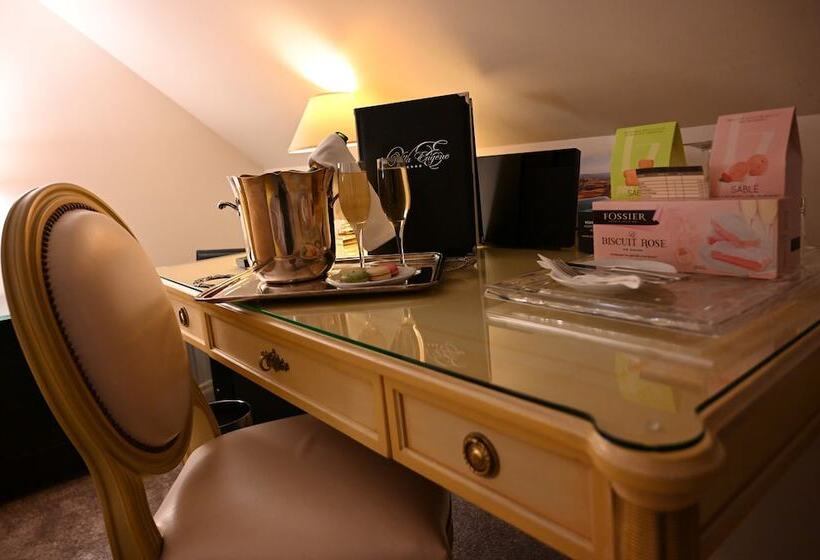 Номер Стандарт, Hôtel La Villa Eugene