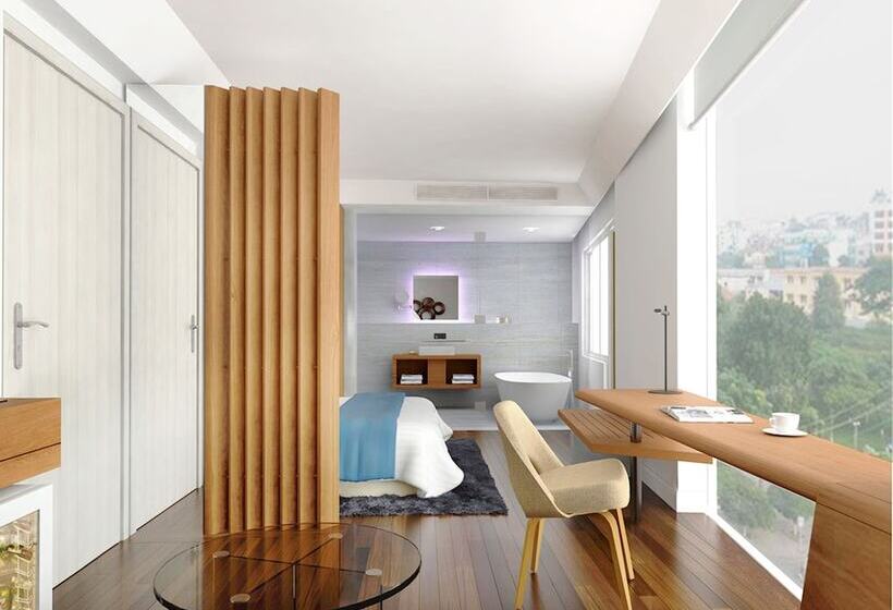 سوییت, Liberty Hotel Saigon Greenview