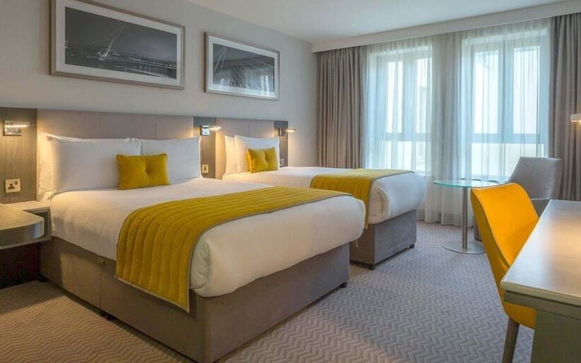 家庭间, Maldron Hotel Portlaoise