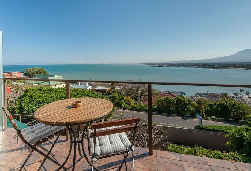 Номер Deluxe с Балконом, 18 On Kloof Guest House