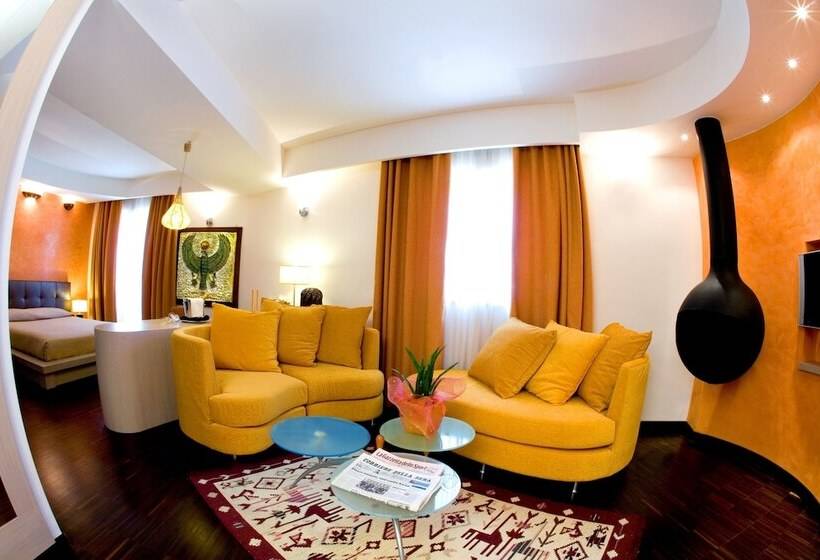 سوییت سوپریور, Grand Hotel Olimpo