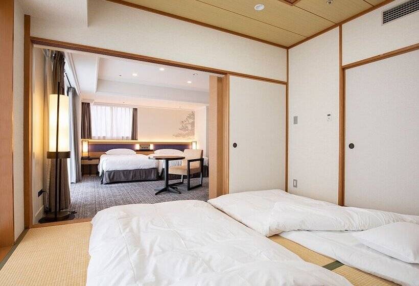 Люкс, Hilton Odawara Resort & Spa