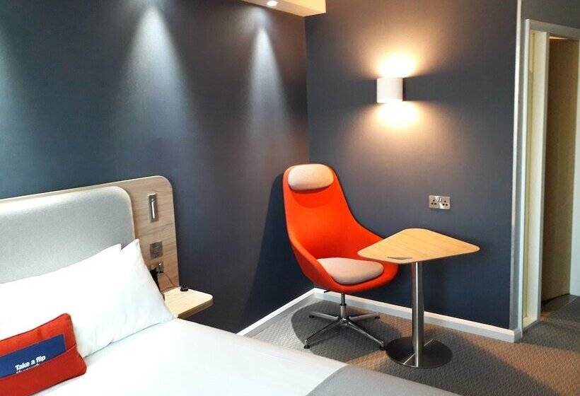 Номер Стандарт, Holiday Inn Express Leeds City Centre   Armouries, An Ihg