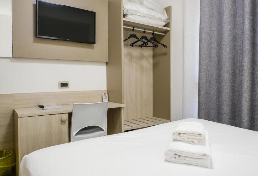 스탠다드 싱글 룸, B&b Hotel Roy