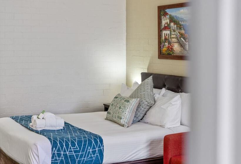 수피리어 룸 퀸 침대, Sanctuary Resort Motor Inn