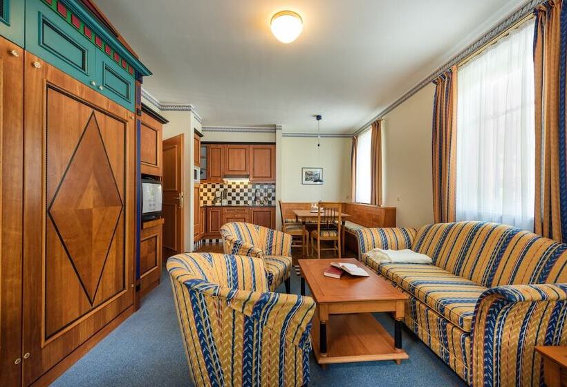 Люкс 2 Спальни, Mondi Hotel Bellevue Gastein