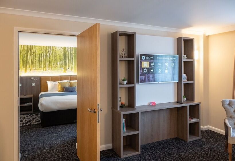 سوییت, Burleigh Court Hotel And Leisure