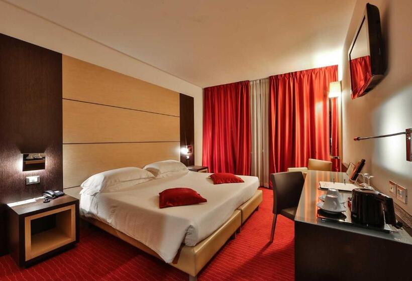 اتاق سوپریور با تخت بزرگ, Best Western Plus Hotel Galileo Padova