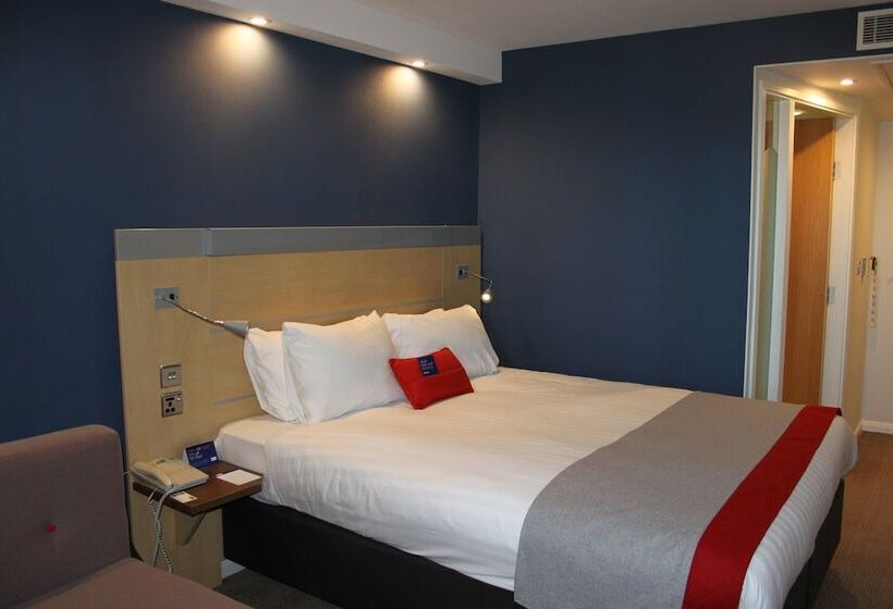 스탠다드 룸, Holiday Inn Express Cardiff Airport By Ihg