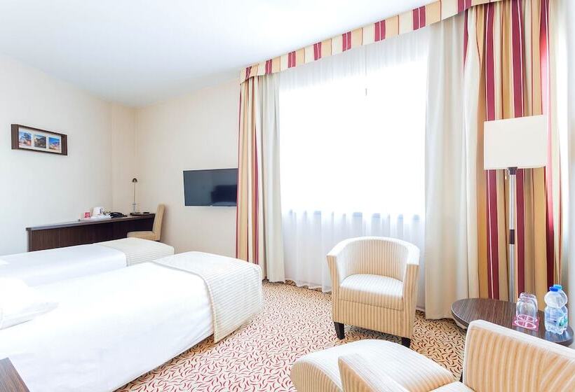 Номер Стандарт, Qubus Hotel łódź