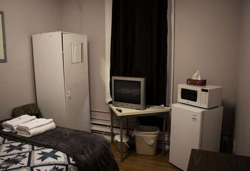 اتاق استاندارد با سرویس بهداشتی مشترک, St Lawrence Residences And Suites