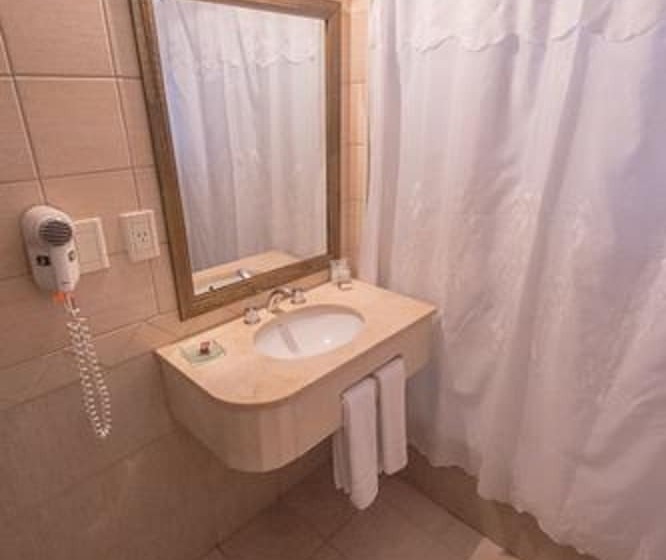اتاق استاندارد سه نفره, Duomi Hotel Buenos Aires