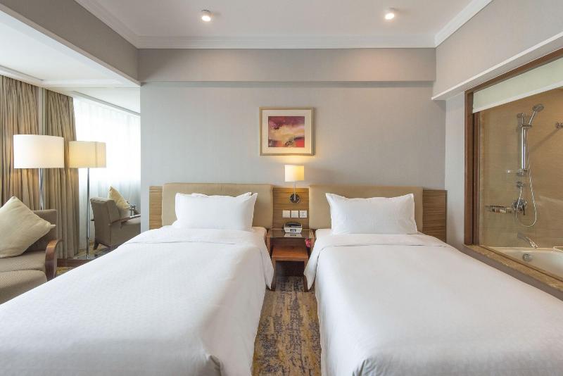 스탠다드 룸 킹사이즈 침대, Four Points By Sheraton Shanghai, Pudong
