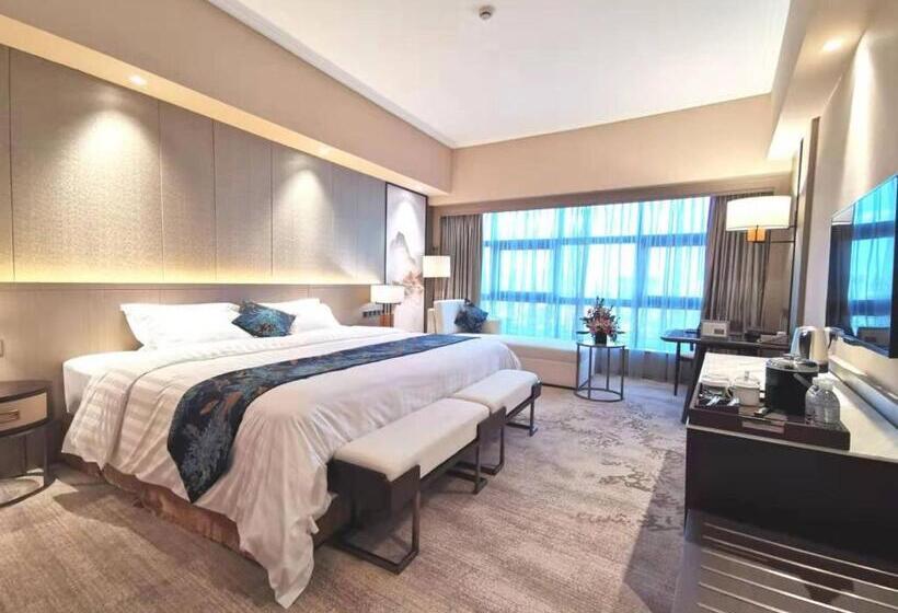 Quarto Deluxe Cama King, Jin Jiang Pine City