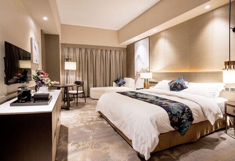 Quarto Deluxe, Jin Jiang Pine City