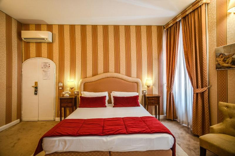 חדר סופריור, Relais Fontana Di Trevi