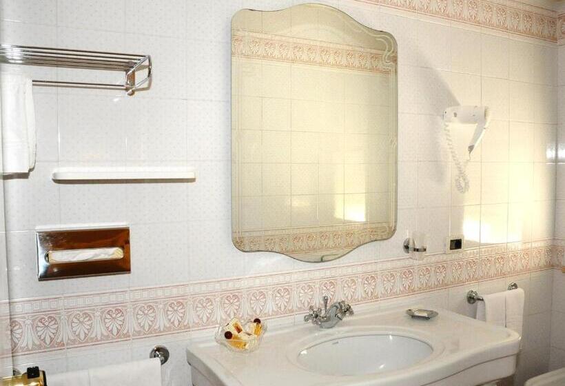 Номер Стандартный с Видом, Globus, Sure Hotel Collection By Best Western
