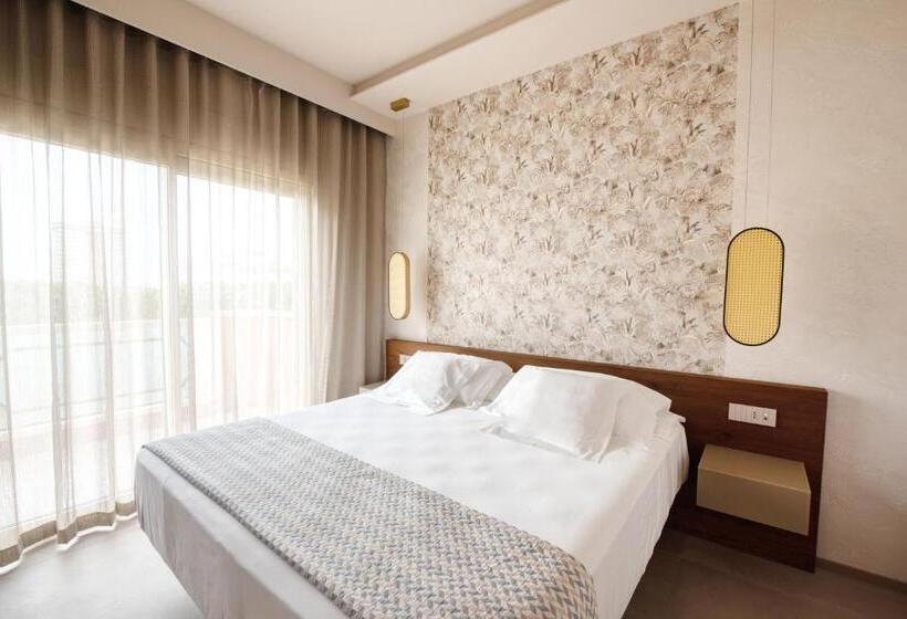 Полулюкс Кровать Квин, Globus, Sure Hotel Collection By Best Western