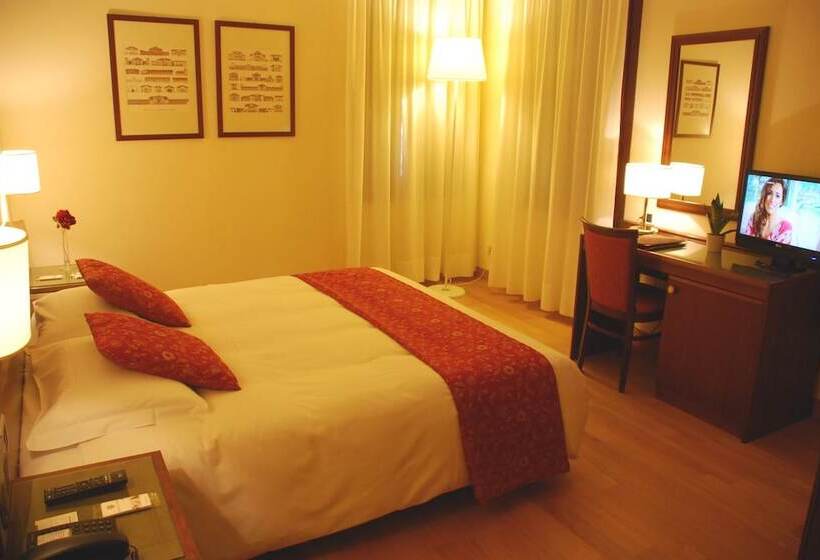 غرفة قياسية, Alla Torre