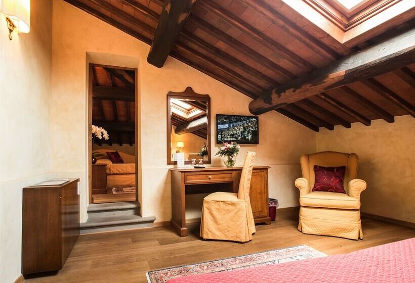 Полулюкс, Palazzo San Niccolo & Spa