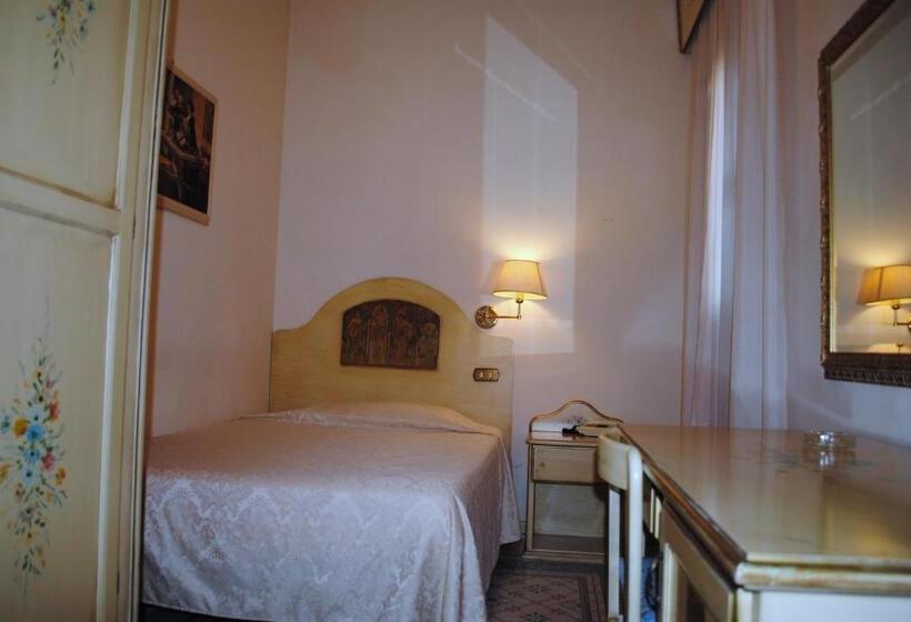 经典单人间, Villa Tina