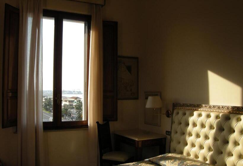 标准间, Villa Tina