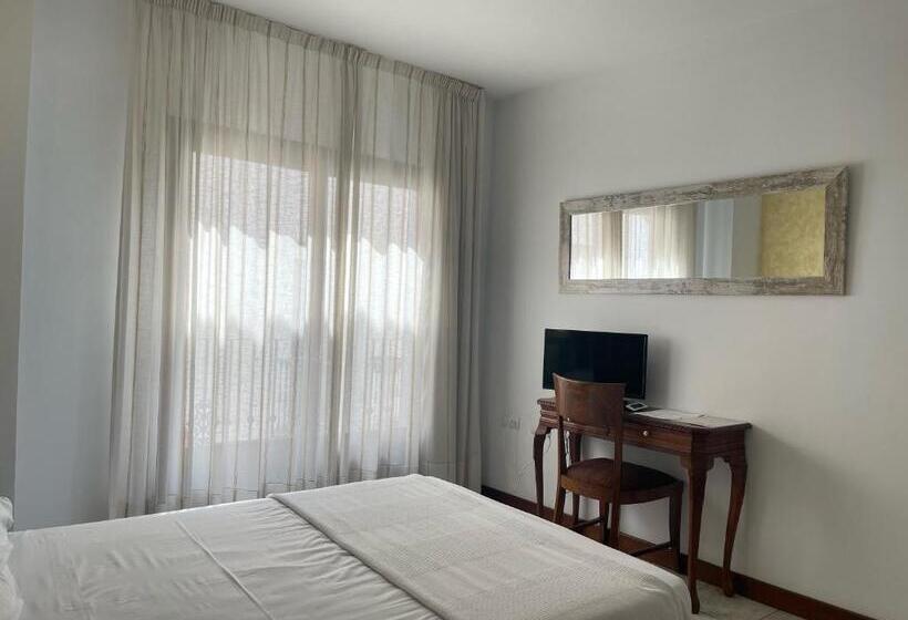 Standard Room, Al Andalus