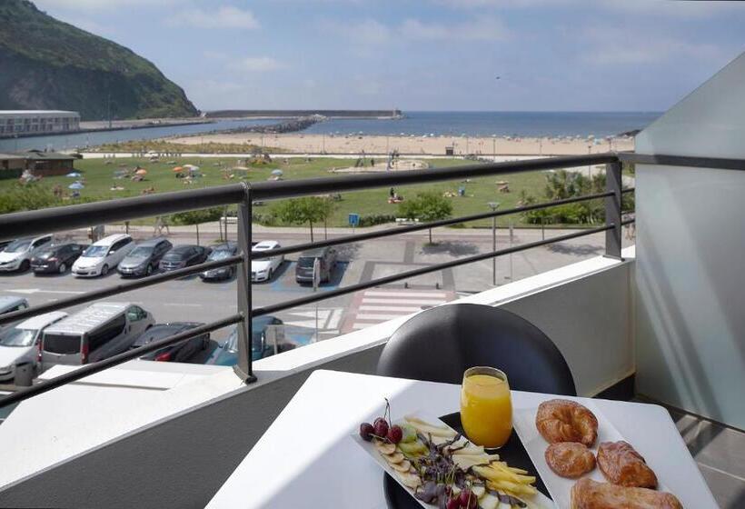 テラス付きスタンダードルーム, & Thalasso Villa Antilla   Habitaciones Con Terraza   Thalasso Incluida
