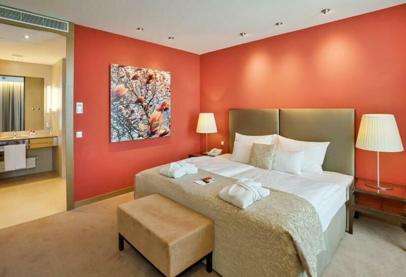 스위트, Austria Trend Hotel Savoyen Vienna   4 Stars Superior
