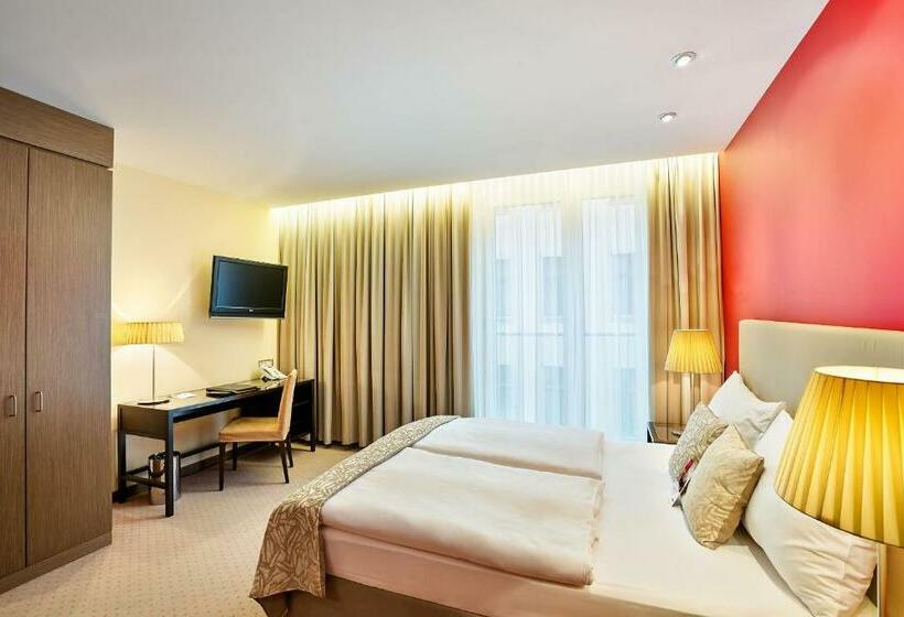 디럭스 룸, Austria Trend Hotel Savoyen Vienna   4 Stars Superior