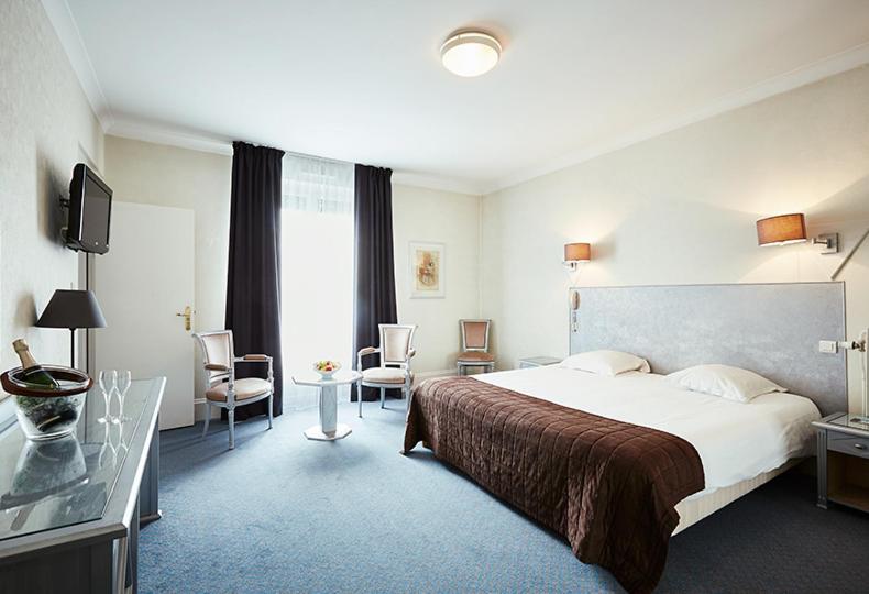 家庭套房, Hôtel Cosmos & Spa