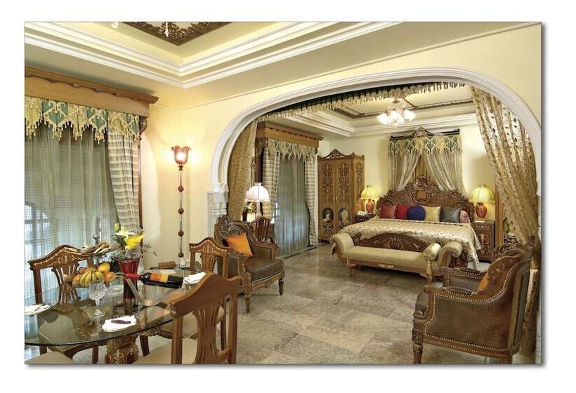 スイート, Shiv Vilas Resort