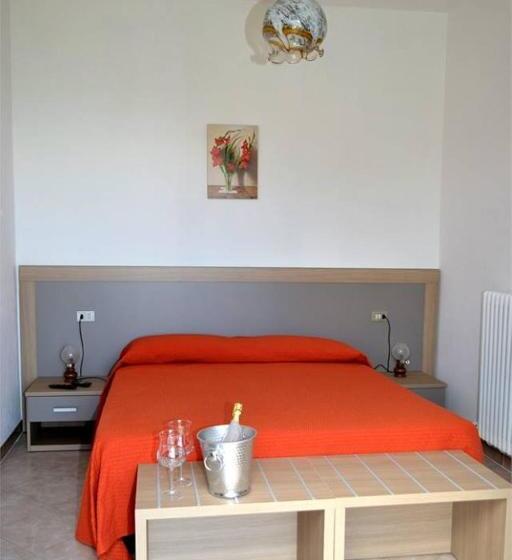 Четырехместный Номер Стандарт, Albergo Diana